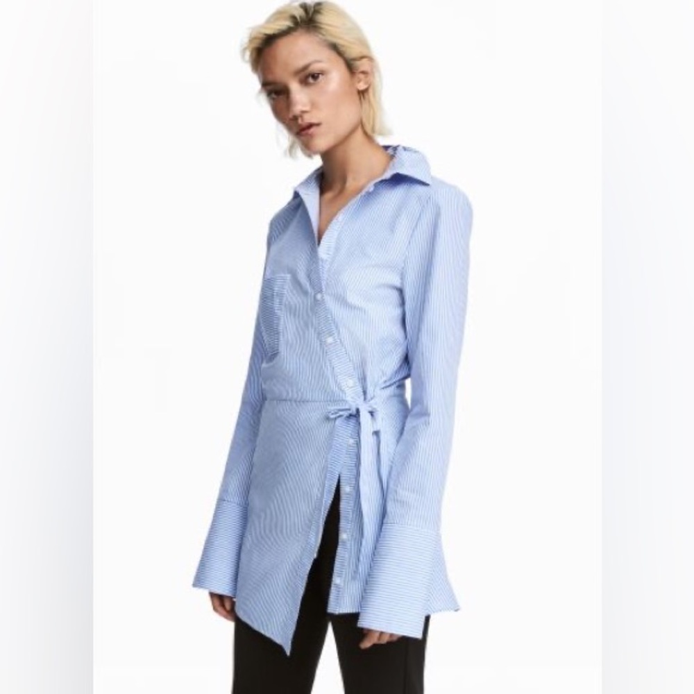 H&M blue/white cotton asymmetric wrap top